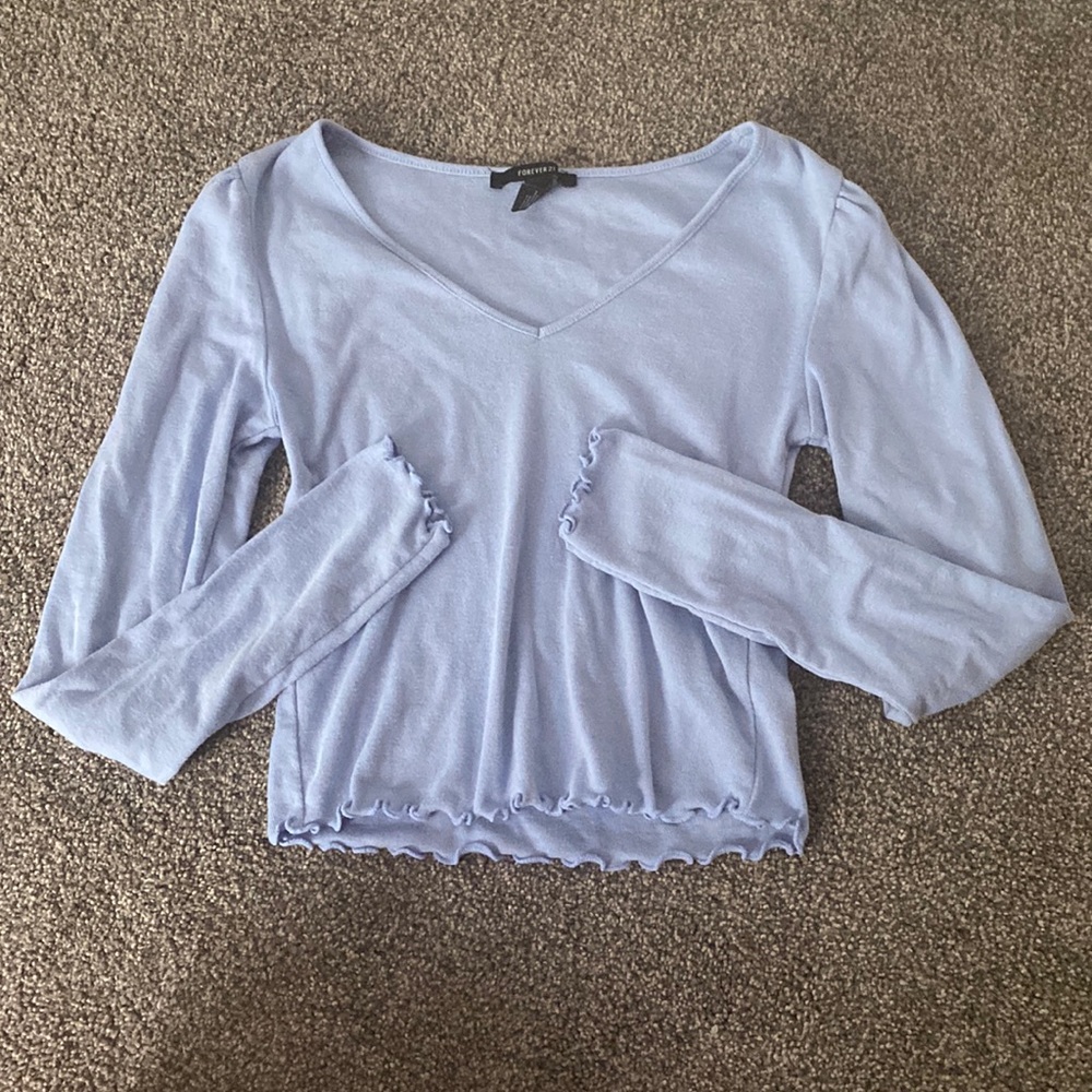 forever 21 v neck lettuce trimmed top